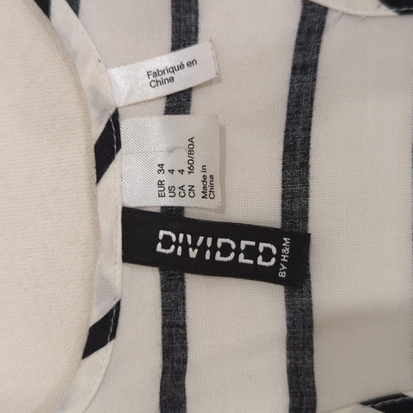 White Black striped Relaxed-fit Top - Picture 5 of 8